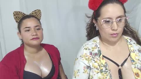 Snapshot of bunniosito chatting on October 2025 02:46:02 AM bunniosito online show from October 2025 02:46:02 AM