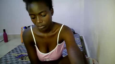 Snapshot of bunny_bliss1 chatting on May 2026 03:15:01 AM bunny_bliss1 online show from May 2026 03:15:01 AM
