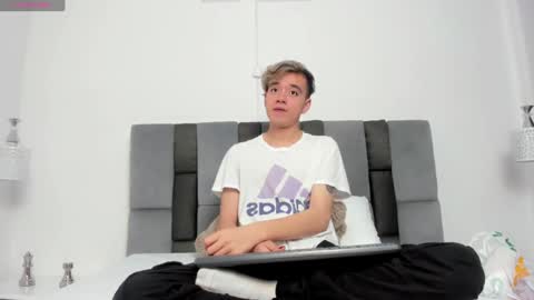 bunny online show from December 2024 07:57:02 PM