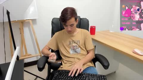 bunny online show from November 2025 12:17:01 PM