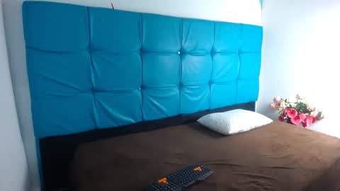 Buny  online show from October 2025 10:19:02 AM