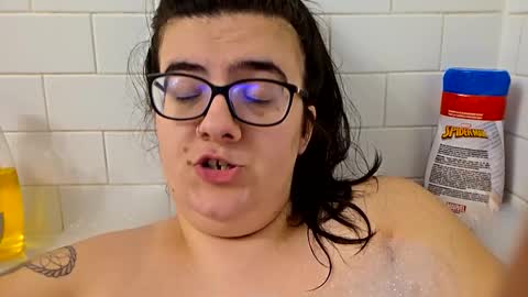 Snapshot of bunnybooxoxo chatting on January 2026 04:26:01 AM bunnybooxoxo online show from January 2026 04:26:01 AM