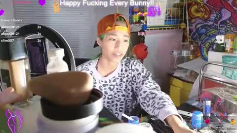 Snapshot of bunnycheekz chatting on January 2025 05:03:02 AM Tokki bunny online show from January 2025 05:03:02 AM