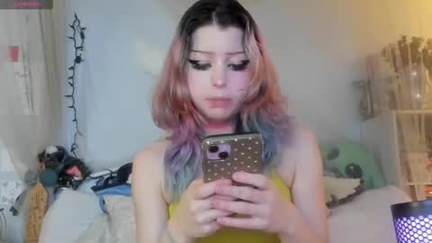 Snapshot of bunnyislewd chatting on February 2026 03:50:01 AM bunnyislewd online show from February 2026 03:50:01 AM