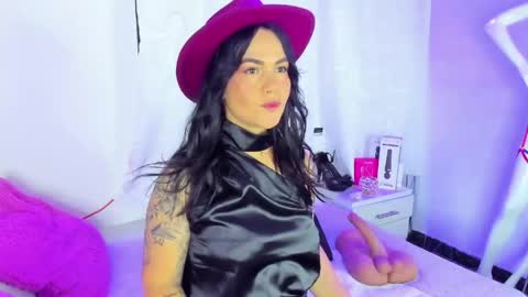 Snapshot of bunnykat_ chatting on April 2026 03:20:02 AM katerine payne online show from April 2026 03:20:02 AM