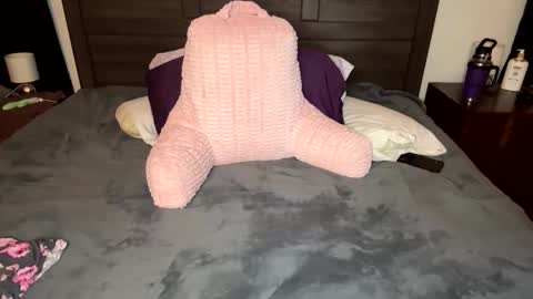 Snapshot of bunnylopezz chatting on March 2026 12:43:02 AM Bunny online show from March 2026 12:43:02 AM