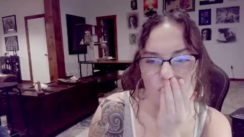 bunnynextdoor online show from April 2026 12:57:02 AM