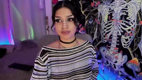   online show from December 2024 10:05:02 AM