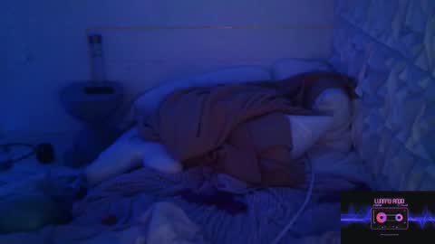 Snapshot of bunnyslutt chatting on March 2026 02:25:01 AM bunnyslutt online show from March 2026 02:25:01 AM