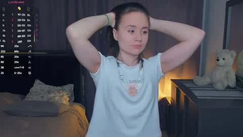 Lizy online show from April 2026 07:58:01 PM