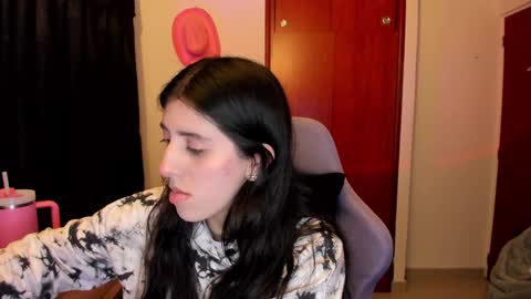 Jess online show from December 2024 12:12:01 AM