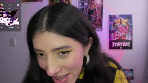 Jess online show from February 2025 07:23:02 PM