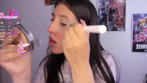 Jess online show from February 2025 05:43:01 PM