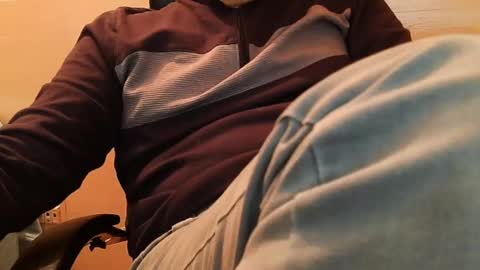 Hairy Arabian online show from December 2024 05:08:01 PM