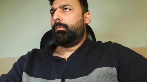 Hairy Arabian online show from January 2025 04:48:01 AM