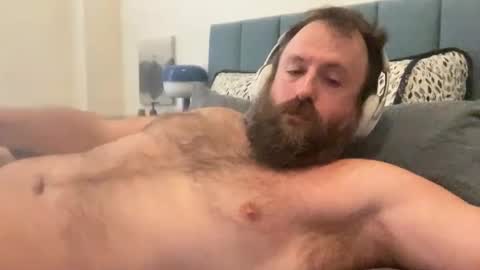 burlypup burlypup929 online show from February 2025 08:05:02 PM