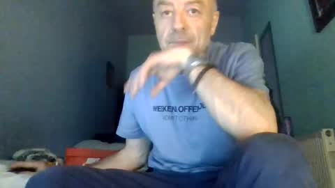 burnleyguy1977 online show from June 2026 04:35:02 AM