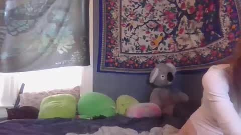 lilly online show from January 2025 06:52:01 PM