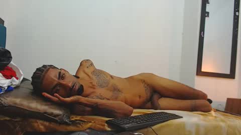Snapshot of burrodelacosta chatting on May 2026 03:47:02 AM burrodelacosta online show from May 2026 03:47:02 AM