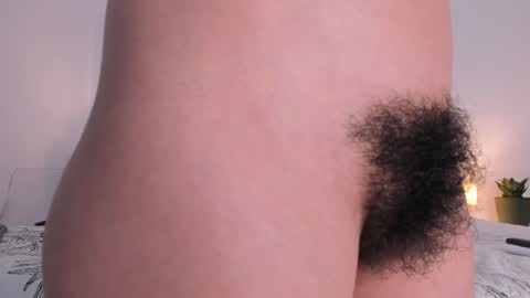 Snapshot of bush_woman chatting on December 2024 10:50:01 AM Larisa online show from December 2024 10:50:01 AM