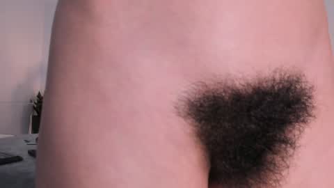 Snapshot of bush_woman chatting on December 2024 09:51:01 PM Larisa online show from December 2024 09:51:01 PM