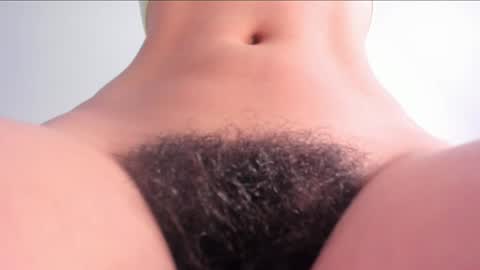 Snapshot of bush_woman chatting on February 2025 07:02:02 PM Larisa online show from February 2025 07:02:02 PM