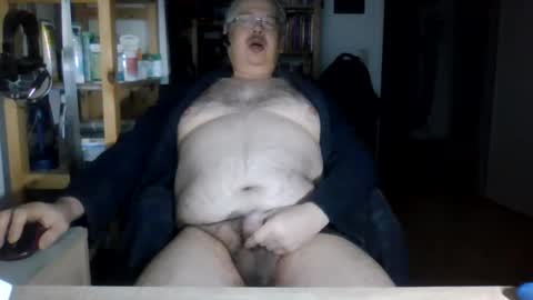 Snapshot of busibaer666 chatting on February 2025 03:32:02 AM busi online show from February 2025 03:32:02 AM