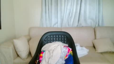 Snapshot of busty_mellons69 chatting on February 2026 08:13:02 AM busty_mellons69 online show from February 2026 08:13:02 AM