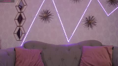      online between 6AM and 2PM EET almost everyday. online show from September 2025 03:19:01 AM