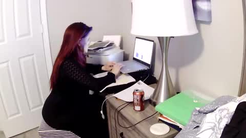 Snapshot of busybee83 chatting on November 2025 06:23:02 PM busybee83 online show from November 2025 06:23:02 PM