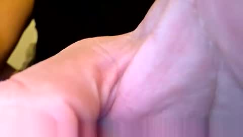 buttdude23 online show from November 2025 06:35:01 PM