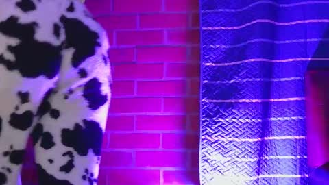 Mary  online show from February 2025 06:02:02 AM