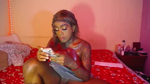 Snapshot of butterfly_rouse chatting on October 2025 01:00:02 AM butterfly_rouse online show from October 2025 01:00:02 AM