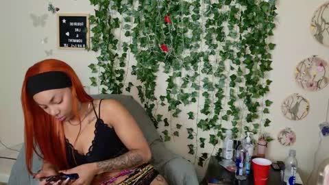 butterfly booty online show from November 2025 03:04:01 PM