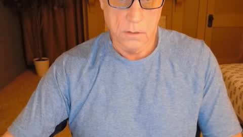 Snapshot of buttnakedfun954737 chatting on December 2024 09:03:01 AM Miles online show from December 2024 09:03:01 AM