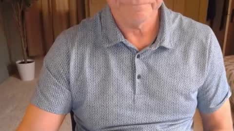 Snapshot of buttnakedfun954737 chatting on January 2025 05:27:02 PM Miles online show from January 2025 05:27:02 PM