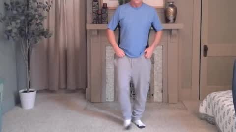 Snapshot of buttnakedfun954737 chatting on January 2025 06:48:01 PM Miles online show from January 2025 06:48:01 PM