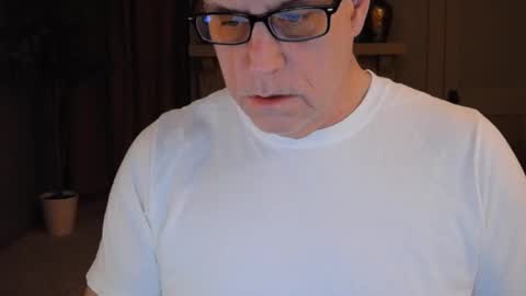 Snapshot of buttnakedfun954737 chatting on January 2025 11:39:01 AM Miles online show from January 2025 11:39:01 AM