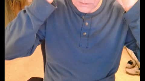 Snapshot of buttnakedfun954737 chatting on February 2025 09:56:02 AM Miles online show from February 2025 09:56:02 AM