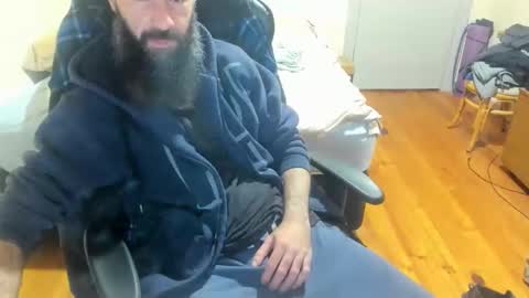 Buzz online show from April 2026 01:05:02 PM