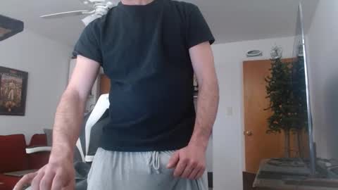 Snapshot of bwall1425 chatting on February 2025 03:58:02 PM bwall1425 online show from February 2025 03:58:02 PM