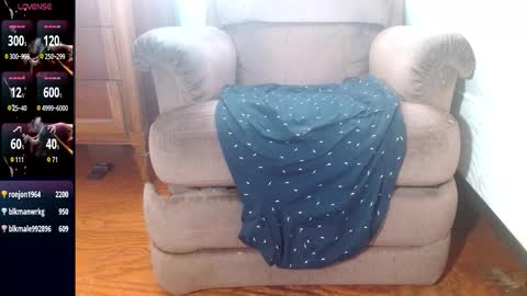 biggdw79 online show from February 2026 06:04:01 PM