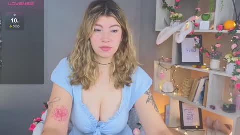 Kira online show from December 2024 08:00:01 AM