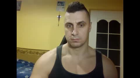 bzykacz1988 online show from December 2024 11:03:01 PM