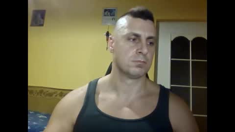 bzykacz1988 online show from October 2025 05:35:01 PM