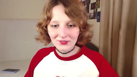 Snapshot of c0ralynx chatting on November 2025 08:22:02 PM C0ralynx online show from November 2025 08:22:02 PM