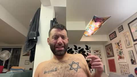 c2cmee online show from May 2026 04:18:01 AM