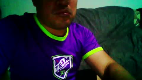 Snapshot of cachito83915 chatting on September 2025 05:06:02 AM Cachudosexy online show from September 2025 05:06:02 AM