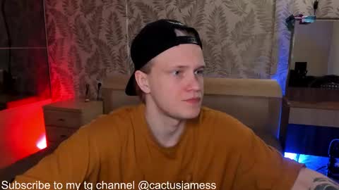 Snapshot of cactusjames_69 chatting on October 2025 09:45:01 PM James online show from October 2025 09:45:01 PM