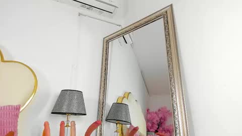 Cahitlin  online show from October 2025 06:23:01 AM